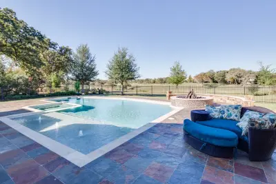 Crowley Custom Homes - Kitchen Remodeling in College Station, TX