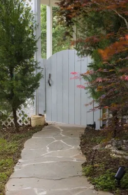 Cascade Gardens - Garden Remodeling in Applegate, CA