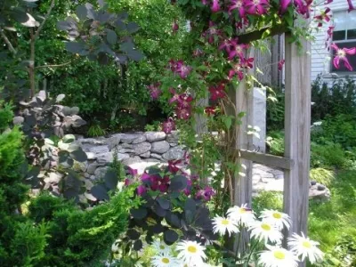 City Bouquet, Boston, MA — Landscape Construction project by Christie Dustman & Company INC. in Boston