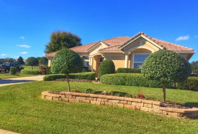 Shrub Trimming — Landscape Construction project by Citruscapes Lawn & Landscaping in Hernando