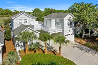 Roessler's Remodeling Professionals - Deck Building & Repair in Destin, FL