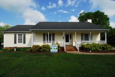 Kustom Contracting - Roofing & Gutter Services in Charlotte, NC