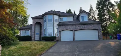 JM Carpenter LLC - Roofing & Gutter Services in Gresham, OR