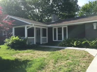 Cline's Carpet and Blinds - Countertop Installation Services in West Lafayette, IN