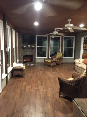 Wade Distributors Inc - Carpet Installation in Mobile, AL