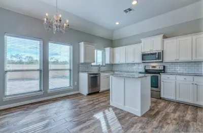 Breegle Abbey Carpet & Floor - Carpet Installation in Wichita Falls, TX
