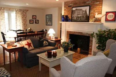 TD Collette Builders - Tile & Stone Installation Services in Manlius, NY