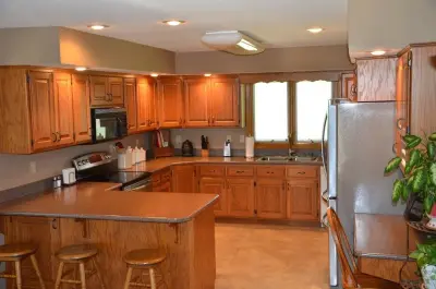 Michael's Resurfacing LLC - Kitchen Remodeling in Topeka, KS