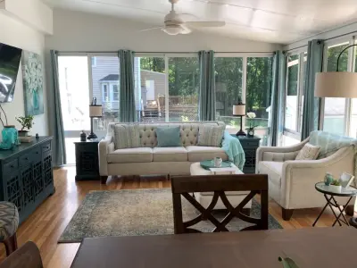 Veranda Barrier — Kitchen Remodeling project by Old Dominion Innovations, Inc.