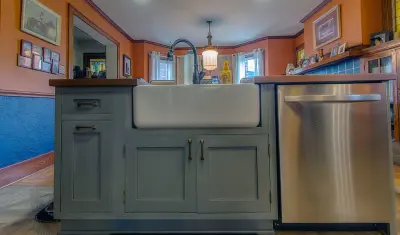 Pittsburgh Remodeling Company - Tile & Stone Installation Services in Pittsburgh, PA