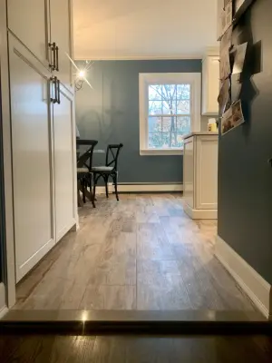 Fantastic Transitional Kitchen — Kitchen Remodeling project by K & M Flooring-Renovations Inc.