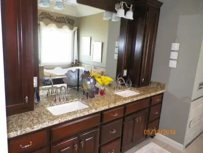 Lebanon TN Bathroom Renovation, Richmond Hills — Kitchen Remodeling project by A&B's Home Improvements