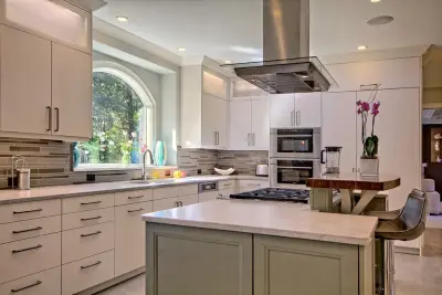 Kitchen in Roswell GA — Kitchen Remodeling project by CSI Kitchen & Bath Studio