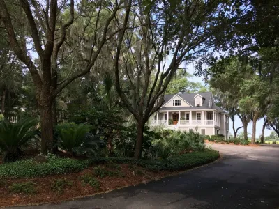 Taming a Jungle — Landscape Construction project by Creative Landscapes, Inc. in Pawleys Island