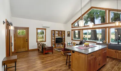 G. Christianson Construction, Inc. - Tile & Stone Installation Services in Corvallis, OR