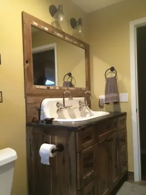 Charming Children's Bathroom — Kitchen Remodeling project by MKM Home Design + Planning