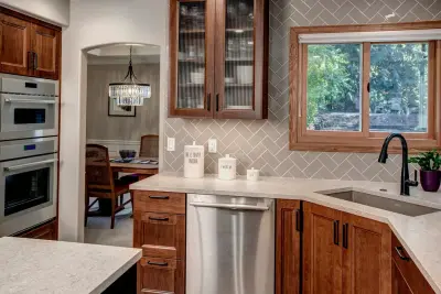 Sammamish Kitchen and Main Level Renovation — Kitchen Remodeling project by Nip Tuck Remodeling