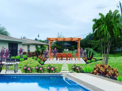 Custom Outdoor Creations - Garden Remodeling in Naples, FL
