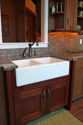 Kitchen Display Showroom — Kitchen Remodeling project by Featured Kitchen And Bath, Inc.