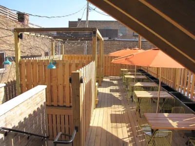 Commercial Outdoor Design by D & M Outdoor Living Spaces