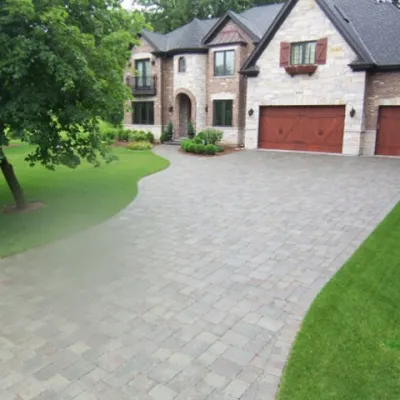 D & M Outdoor Living Spaces - Retaining Wall Construction in Western Springs, IL