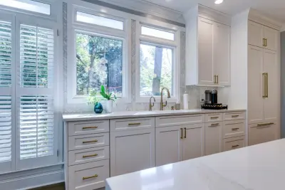 Sophisticated Raleigh Kitchen — Kitchen Remodeling project by Distinctive Remodeling, LLC