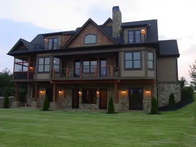602 Bay Vista Drive, Cliffs Falls South — Custom Home Builders project by Hillcrest Homes Of Keowee Inc.