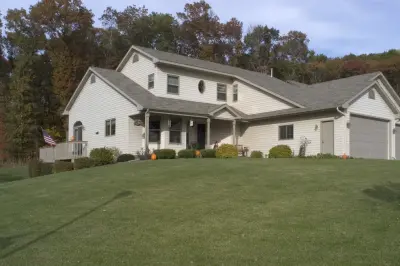 Haselwander Homes - Custom Home Builders in Eau Claire, WI