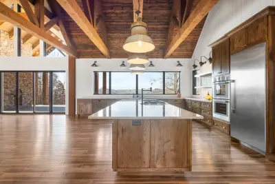 Upscale Country House — Custom Home Builders project by Doug Pitts Construction