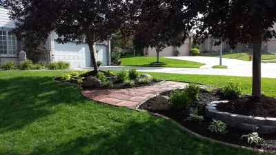 Diamond Cut Lawns, Inc. - Landscape Maintenance in Omaha, NE