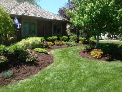 Diamond Cut Lawns, Inc. - Landscape Maintenance in Omaha, NE