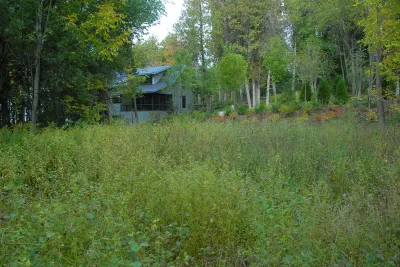 Distinctive Landscaping - Retaining Wall Construction in Charlotte, VT