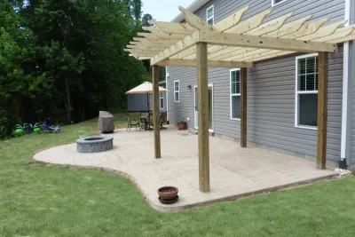 Patio Living by Dr. Dan's Landscaping & Architectural Design