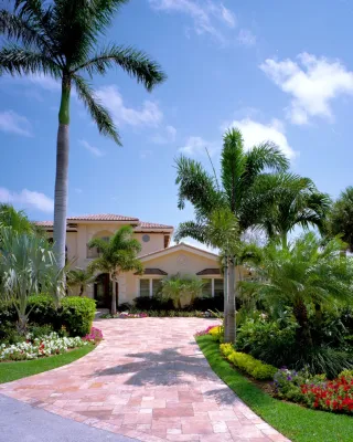 Intercoastal Luxury Home Landscape & Pool — Landscape Design project by Botanical Visions in Boca Raton