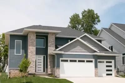 Martin Combs Custom Homes LLC - Patio Design & Installation in Marion, IA