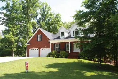 Hunter Lane 402 — Custom Home Builders project by Patterson Homes LLC