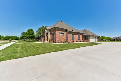 Koeltzow Homes, LLC - Door Installation & Replacement in Tuttle, OK