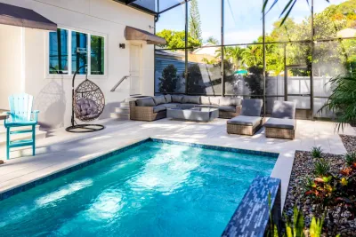 Dynamic Outdoor Spaces - Outdoor Lighting Installation in Treasure Island, FL