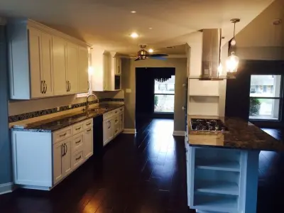 Joshua James Builders LLC - Flooring Installation Services in Gonzales, LA