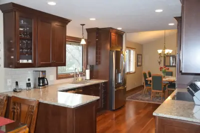 Classic Bevel — Kitchen Remodeling project by Lincoln Cabinet