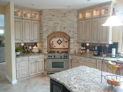 Classic Kitchen with Stone Vent Hood — Kitchen Remodeling project by Callier & Thompson Kitchens, Baths And Appliances