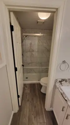 Bathroom Remodel for Transitioning Spaces — Kitchen Remodeling project by K Davis Building