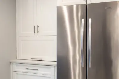 Contrasting Transitional Kitchen — Kitchen Remodeling project by Robinwood Kitchens