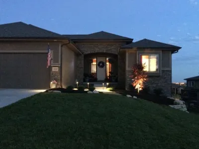 Kinnan-Scaping LLC - Retaining Wall Construction in Gretna, NE