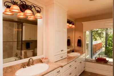 Mudge Ranch Traditional Bath — Kitchen Remodeling project by Custom Design Construction & Interiors Inc.