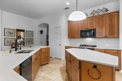 HGI Remodeling - Remodeling Made Easy - Custom Cabinets & Cabinetry in Spring, TX