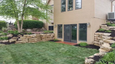 Kinnan-Scaping LLC - Retaining Wall Construction in Gretna, NE