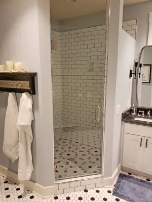 Guthrie Kitchen and Bath Plus LLC - Flooring Installation Services in Pleasant View, TN