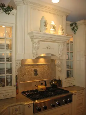 Highly Decorative — Kitchen Remodeling project by Louise Pascale, Willow Design Group