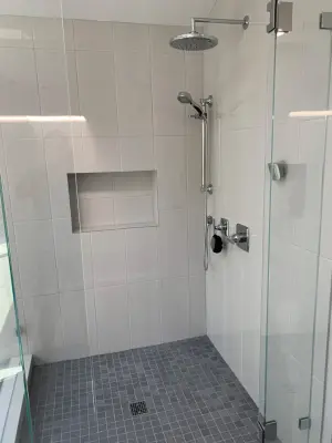 Contemporary Bathroom Renovation — Kitchen Remodeling project by K & M Flooring-Renovations Inc.